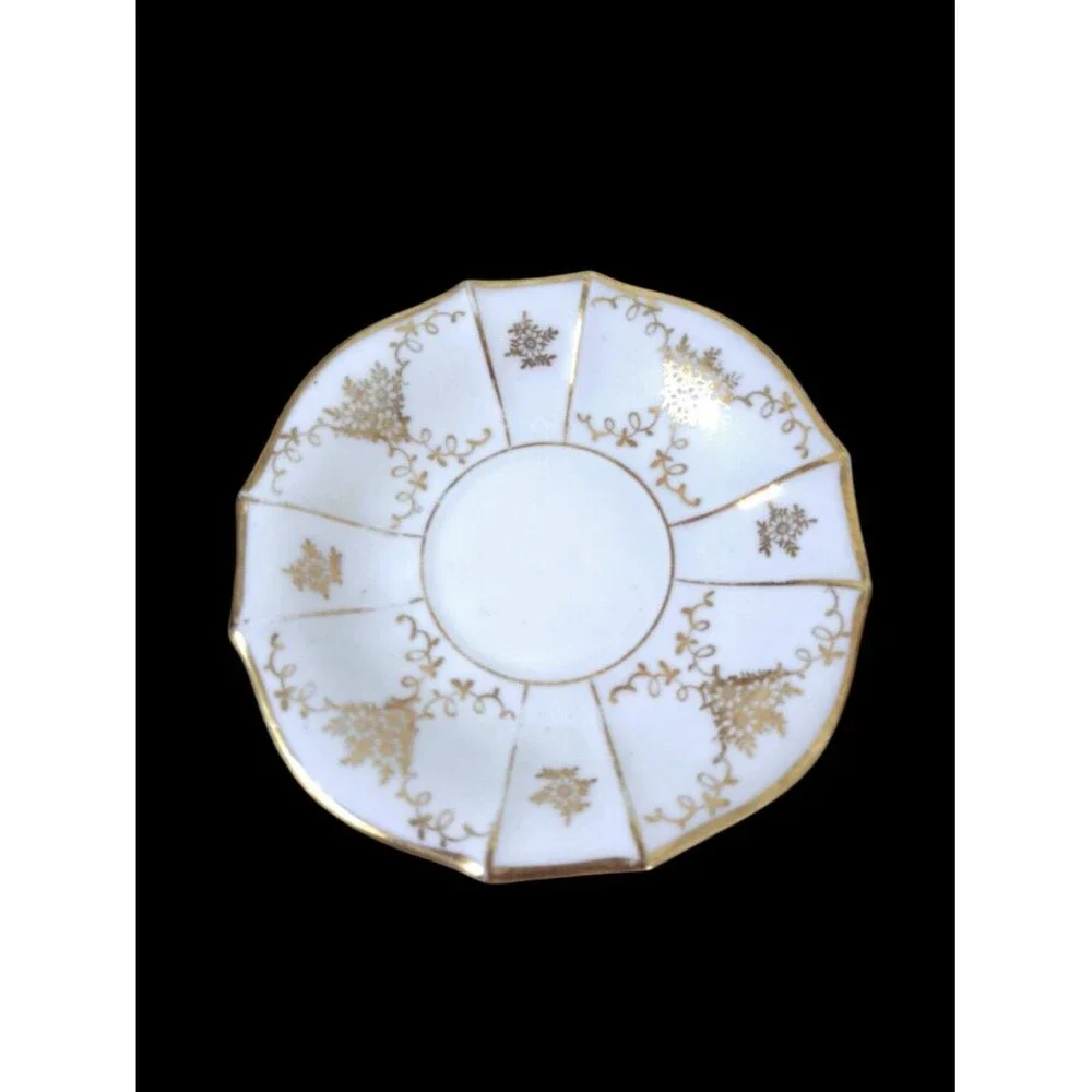 LINDNER Kueps Bavaria Demitasse Floral Footed Gold Gilt Porcelain Cup/Saucer
